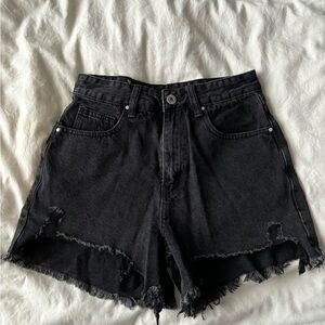 Cotton On women’s high rise ripped denim short black